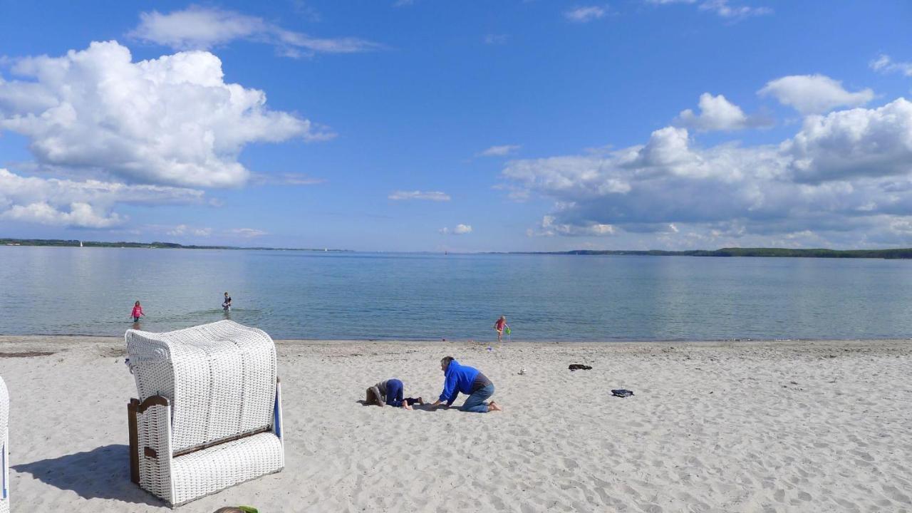 Seeblick I - Geraeumige 90Qm - Ganzes Haus - 50M Zum Naturstrand - Mit Terrasse Und Grossem Garten - Kueche Neu Gluecksburg Exterior photo